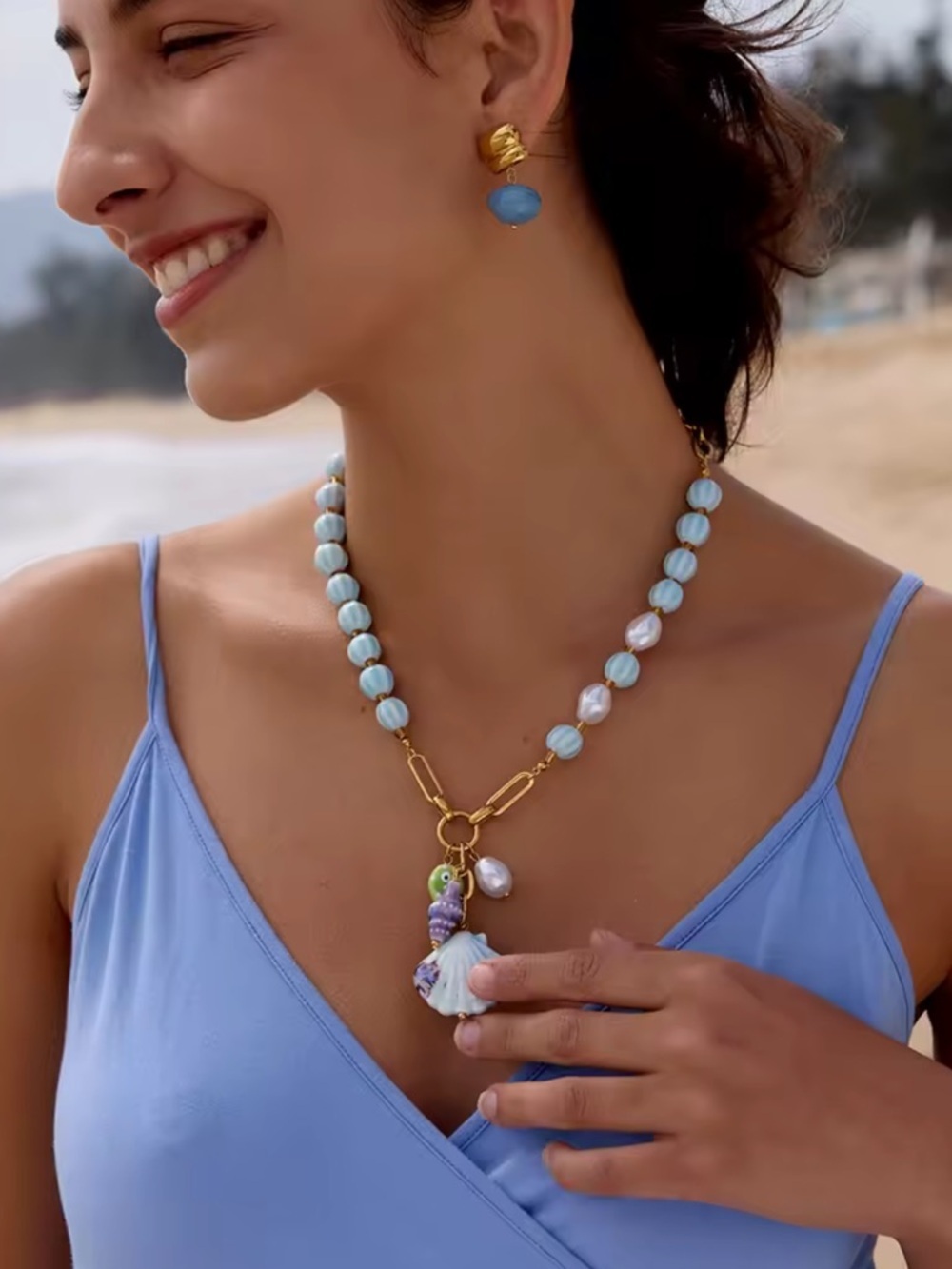 Seashell Blue Beads Gold Chain Beach Style Necklace - Picture 10 of 13